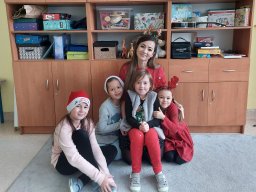 b_1024_768_0_00_images_2023_2024_SU_Mikolajki_408359991_816427026951914_6513967672709909417_n